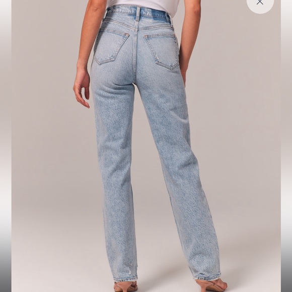 A&F Jeans - Picture 2 of 9